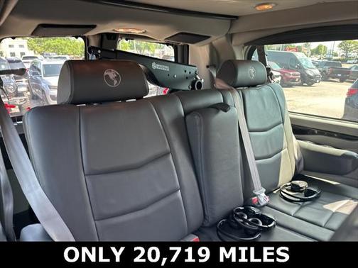 2021 Chevrolet Express 2500 LS