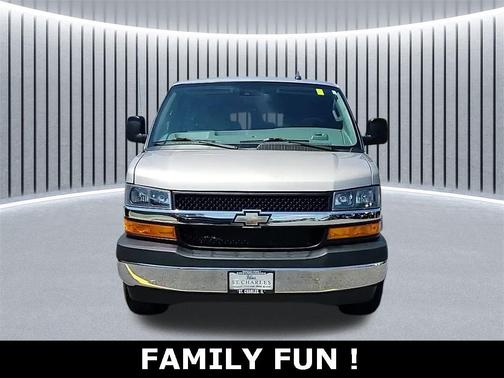 2021 Chevrolet Express 2500 LS