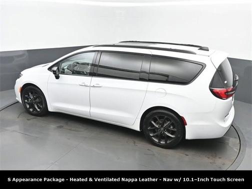 2025 Chrysler Pacifica Limited
