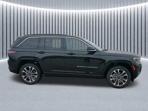 2025 Jeep Grand Cherokee Overland