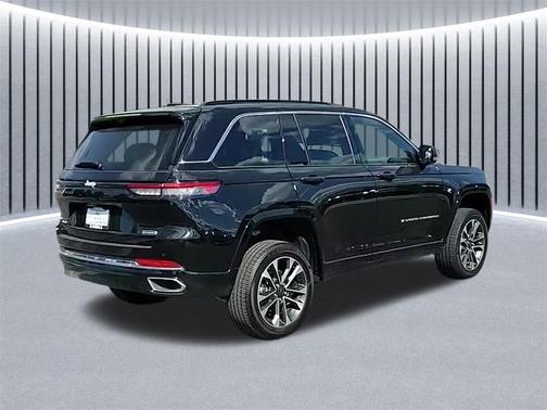 2025 Jeep Grand Cherokee Overland