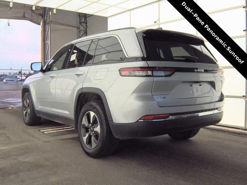 2024 Jeep Grand Cherokee 4xe Base