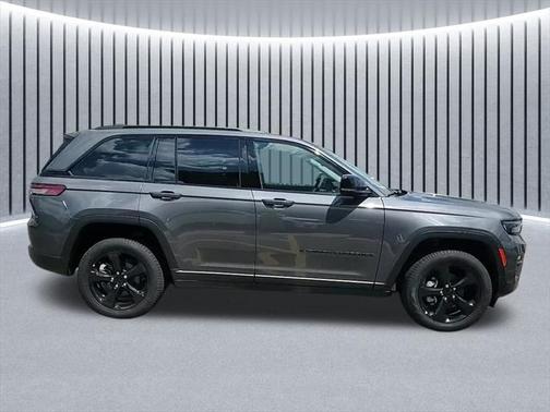 2023 Jeep Grand Cherokee Limited X