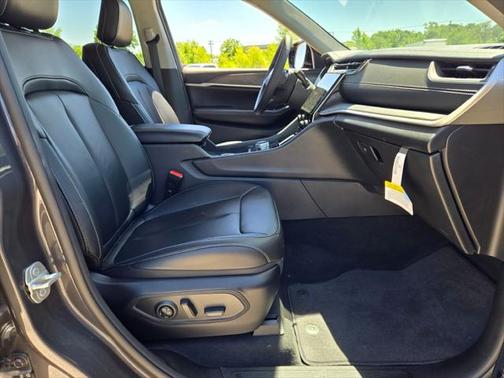 2023 Jeep Grand Cherokee Limited X