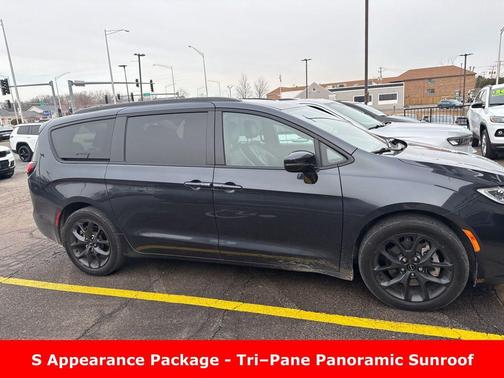 2021 Chrysler Pacifica Limited