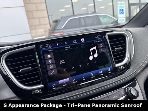 2021 Chrysler Pacifica Limited