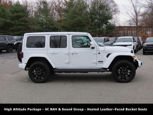 2021 Jeep Wrangler Unlimited Sahara