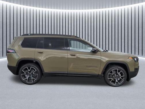 '41 2026 Jeep Cherokee Overland