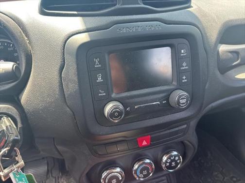 2015 Jeep Renegade Trailhawk