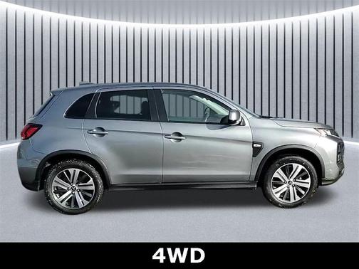 2024 Mitsubishi Outlander Sport SE