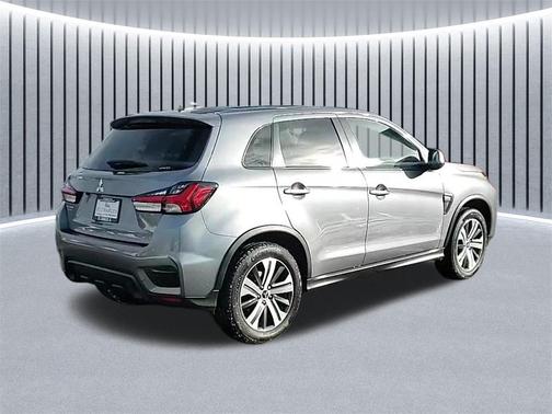 2024 Mitsubishi Outlander Sport SE