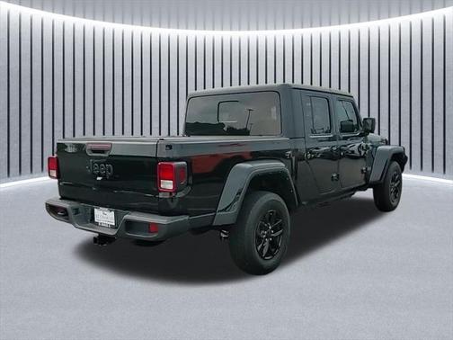 2022 Jeep Gladiator Altitude 4x4