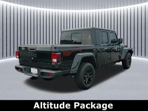 2022 Jeep Gladiator Altitude 4x4
