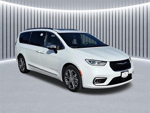 2026 Chrysler Pacifica L