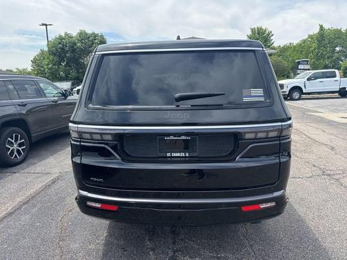 High Gloss Black 2026 Jeep Grand Wagoneer L 4x4