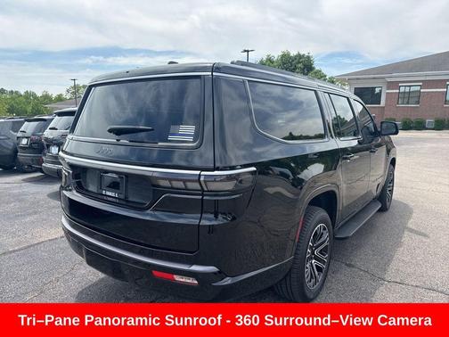 High Gloss Black 2026 Jeep Grand Wagoneer L 4x4