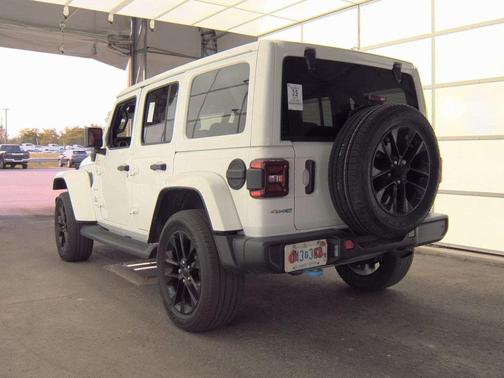 2022 Jeep Wrangler Unlimited 4xe Sahara