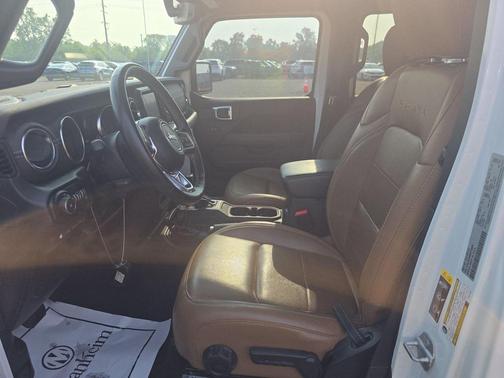 2022 Jeep Wrangler Unlimited 4xe Sahara