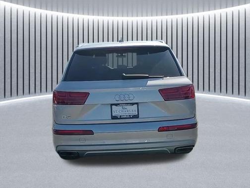 2019 Audi Q7 45 Premium Plus