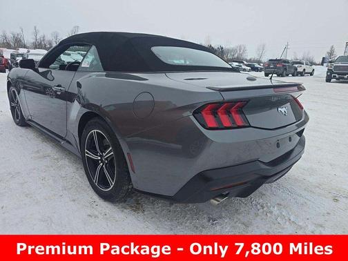 2025 Ford Mustang EcoBoost Premium