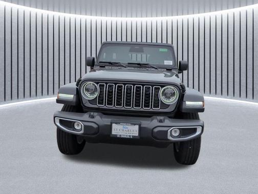 black clearcoat 2026 Jeep Wrangler 4-Door Sahara 4x4