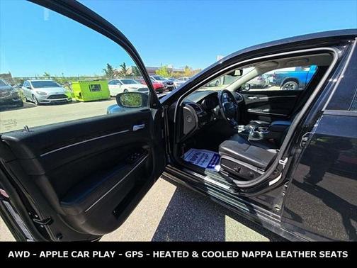 2022 Chrysler 300 Touring