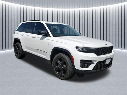 2023 Jeep Grand Cherokee Altitude