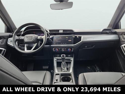 2025 Audi Q3 Premium 45 TFSI S line quattro Tiptronic