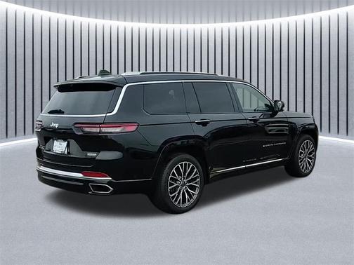 2022 Jeep Grand Cherokee L Summit Reserve