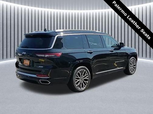 2022 Jeep Grand Cherokee L Summit Reserve