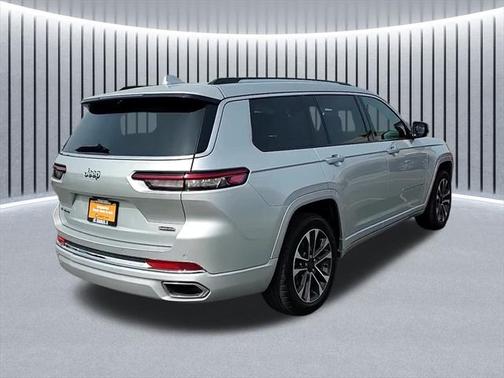 2022 Jeep Grand Cherokee L Overland