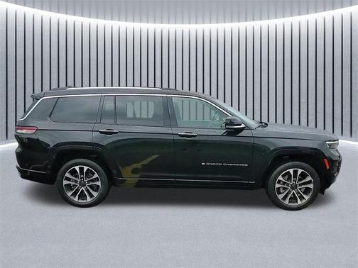 2022 Jeep Grand Cherokee L Overland
