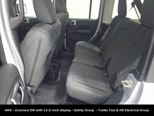 2024 Jeep Wrangler 4-Door Sahara