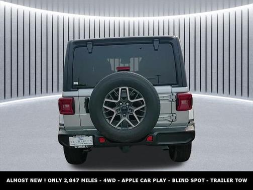 2024 Jeep Wrangler 4-Door Sahara