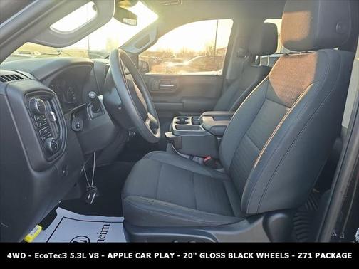 2022 Chevrolet Silverado 1500 Custom Trail Boss
