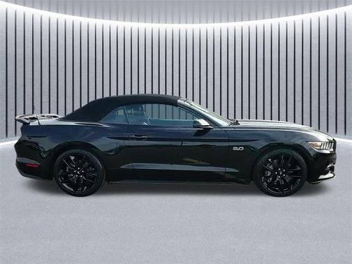 2017 Ford Mustang GT Premium