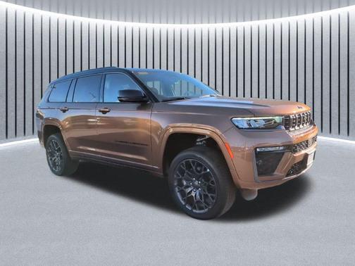 Copper Shino Metallic Clearcoat 2026 Jeep Grand Cherokee L Summit