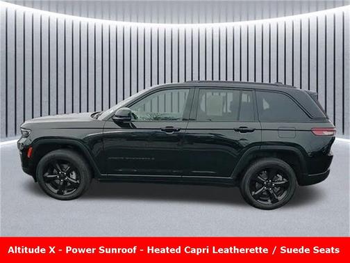 2024 Jeep Grand Cherokee Altitude
