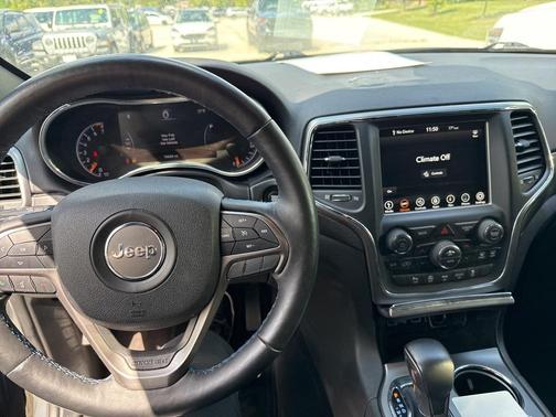2018 Jeep Grand Cherokee Upland
