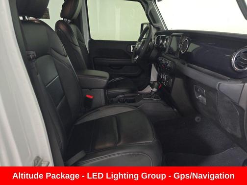 Bright White 2023 Jeep Wrangler 4-Door Sahara Altitude