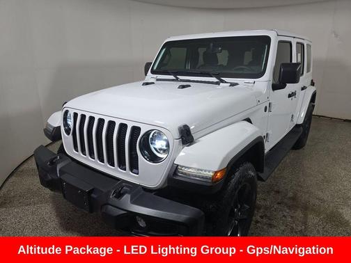 Bright White 2023 Jeep Wrangler 4-Door Sahara Altitude