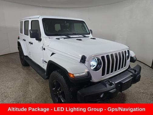 Bright White 2023 Jeep Wrangler 4-Door Sahara Altitude