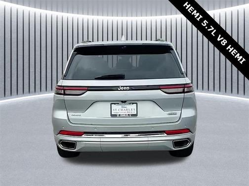 2022 Jeep Grand Cherokee Overland