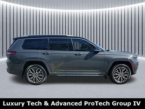 2022 Jeep Grand Cherokee L Summit Reserve