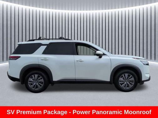 Pearl White Tricoat 2022 Nissan Pathfinder SV 2WD
