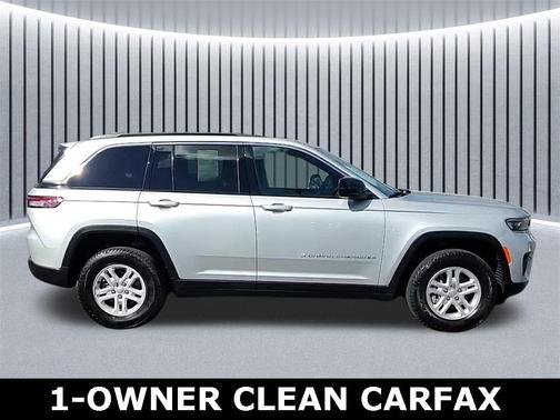 2024 Jeep Grand Cherokee Laredo