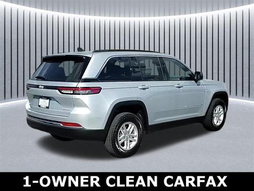 2024 Jeep Grand Cherokee Laredo