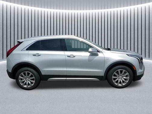 2020 Cadillac XT4 Premium Luxury