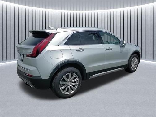 2020 Cadillac XT4 Premium Luxury
