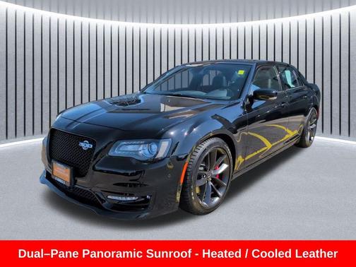 2023 Chrysler 300 C
